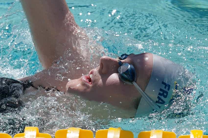 The-7-Struggles-of-Being-a-Backstroker
